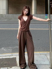 Aiertu - Sweet Hot Girl Casual Suit Women's Autumn Coffee Color V-neck Short-sleeved T-shirt High Waist Wide Leg Pants Two-piece Set Aiertu