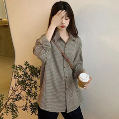 Aiertu Plaid Shirts Women Retro Turn Down Collar Long Sleeve Loose Blouses Harajuku Korean Office Lady Basic Casual Baggy Tops Aiertu