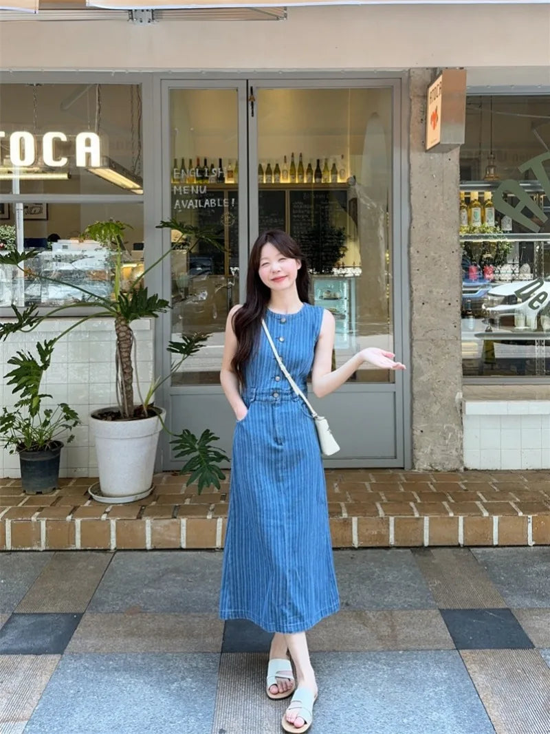 Aiertu - Sweet Hot Girl Vacation Style Sleeveless Denim Dress for Women's Summer O-neck Slim Fit Long Dress Fashion Female Clothes Aiertu