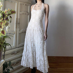 Aiertu - White Floral Lace Halter Maxi Dress Aiertu