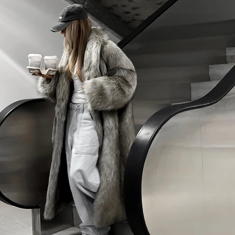 Aiertu - Luxury Long Faux Fur Coat Women Winter Fluffy Gradient Fluffy Fox Fur Jacket Female Long Trench Coat Plush Furry Overcoat Aiertu