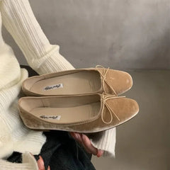 Aiertu - New Style Fashion Elegant Velvet Ballerina Shoes Woman Luxury Velour Ballet Flats Ladies Retro Round Toe Bowknot Shallow Loafers Aiertu