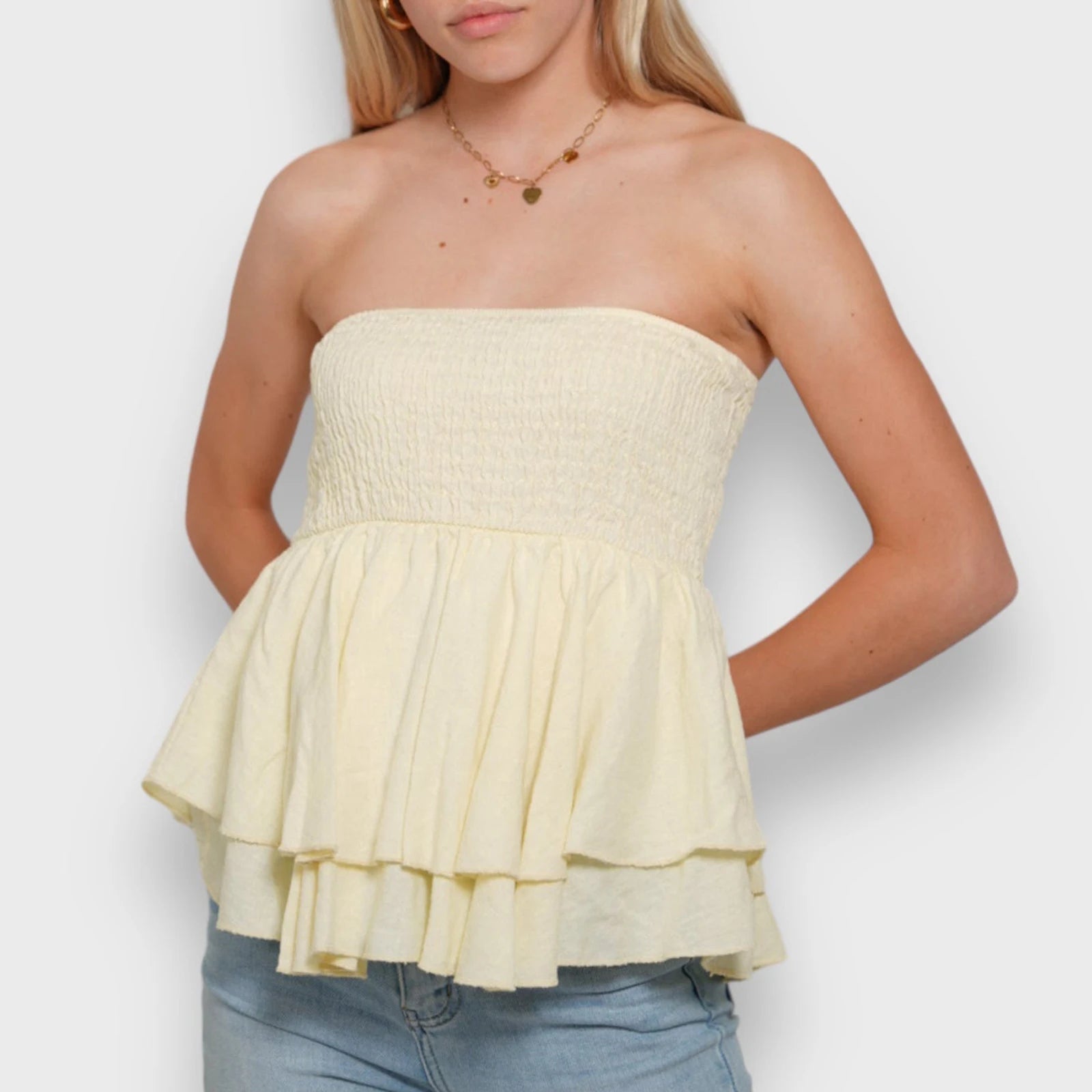 Aiertu Summer Shirred Tube Tops for Women Off Shoulder Backless Sleeveless Layered Ruffle Vest for Party Club Aiertu