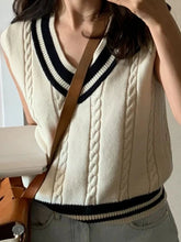 Aiertu Flower Knitted Vest Women Autumn New Contrast V Neck Sleeveless Jumper Pullover Fashion Casual Sweater Waistcoat Aiertu