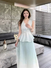 Aiertu - High-end temperament elegant set women spring summer V-neck sleeveless top pleated half body long skirt two-piece set Aiertu