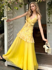 Aiertu - Elegant Sleeveless Printed Ruffle Women Two Piece Dress Sweet Flower Irregular V-neck Splicing Mesh Beach Holiday Set Aiertu