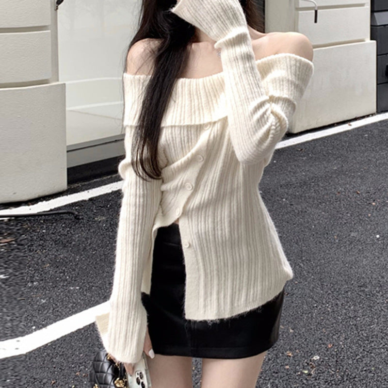 Aiertu simple winter outfits Millennium Hot Girl White Moonlight Split Breasted Flip off-Shoulder Long Sleeve Top Lazy Style Slimming Sweater aiertu