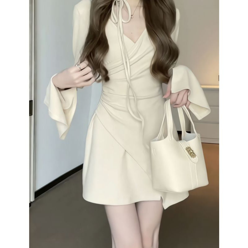 Aiertu supernatural dress to impress V-neck Long Sleeve Dress Women's Autumn Small Waist Slimming Pleated Irregular Lace-up Skirt aiertu