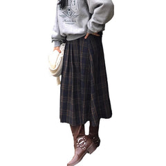 Aiertu fashion outfits Chic Autumn and Winter Retro High Waist Slimming Contrast Color Plaid Design A- line Woolen Skirt aiertu