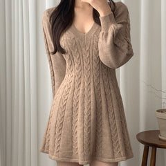 Aiertu long sweater dress outfit Chic Autumn and Winter Vintage Linen Pattern V-neck Tight Waist Slimming Small A- line Knitted Sweater Dress Women aiertu
