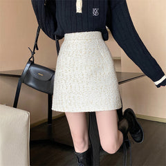 Aiertu fall outfits Skirt Women's Autumn and Winter A- line Skirt French Hip Skirt White Short Skirt Fashion aiertu