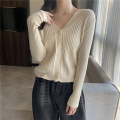 Aiertu curvy casual outfits Early Autumn Lazy Style Short Loose V-neck Sweater Coat Sweater Cardigan Women's Top aiertu