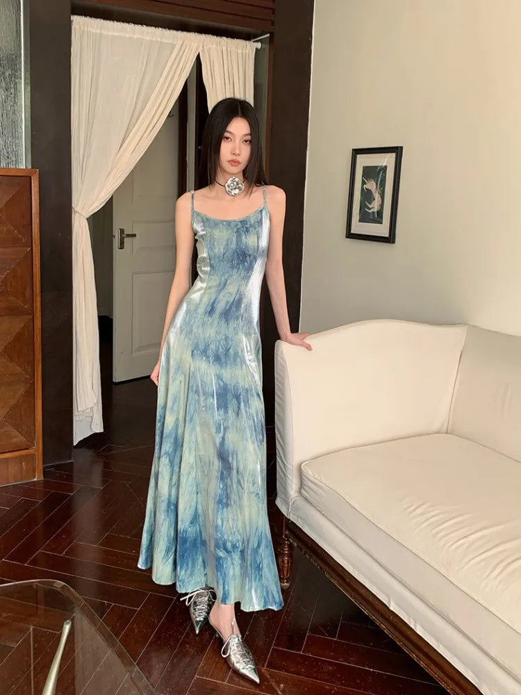 Aiertu A Minimalist And Luxurious Dress For Women, With A Summer Halo Dyeing Temperament And A Slim Fitting Seaside Strap Long Dress Aiertu