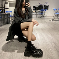 Aiertu Ladies British Casual Sport Leather Shoe Autumn New Big Head Muffin Small Leather Shoe Female Japanese College Style Single Shoe Aiertu
