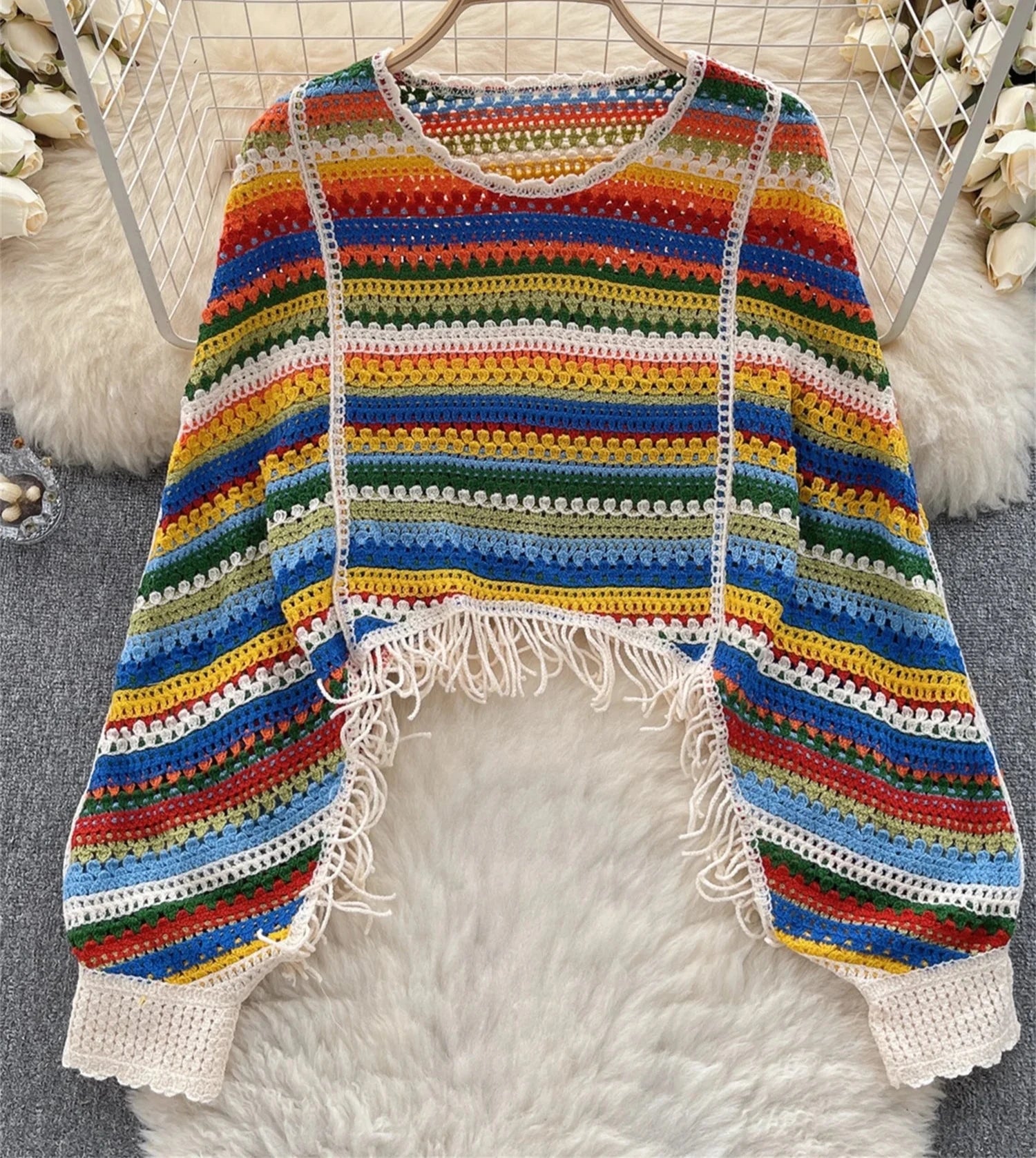 Fashion Hotsweet Vacation Knitting Blouse Hook Flower Hollow Long Sleeved Tassel Design Summer Women Casual Loose Top Aiertu