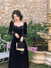 Aiertu Gothic Vintage Balck Long Sleeve Dress Woman Elegant Fashion Velvet Midi Dress Korean Style Even Party Dress Casual Spring Aiertu