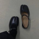 Aiertu Back to school Flats Split Toe Shoes Plus Size 42 Loafer Brown Shoes Black Leather Women Mary Janes Aiertu