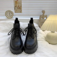 Aiertu Chunky Black Platform Casual Women's Ankle Boots 2023 New Designer Autumn Winter British Style Platform Boots Shoes for Women Aiertu