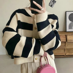Aiertu Striped Knitted Cardigans Women Autumn Winter Button Up Loose Cardigan Sweaters Woman Korean Style Long Sleeve Knitwear Aiertu