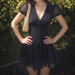 AIERTU - Black Short Dress for Women in Summer, Slimming, Temperament, Age-reducing, Waist-cinching Short Skirt for Hot Girls Aiertu