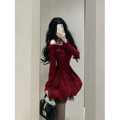 Aiertu Vintage Bow Mini Dress Women Y2K Sexy Slash Neck Red Velvet Dresses Winter Kawaii Christmas Party Bodycon A Line Vestidos aiertu