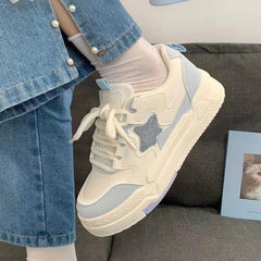Aiertu Fashionable and Comfortable Casual Sports Shoes 2024 Spring and Autumn New Flat-soled Wear-resistant Thick-soled Women's Shoes Aiertu