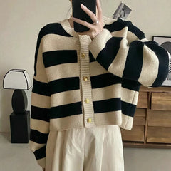 Aiertu Striped Knitted Cardigans Women Autumn Winter Button Up Loose Cardigan Sweaters Woman Korean Style Long Sleeve Knitwear Aiertu