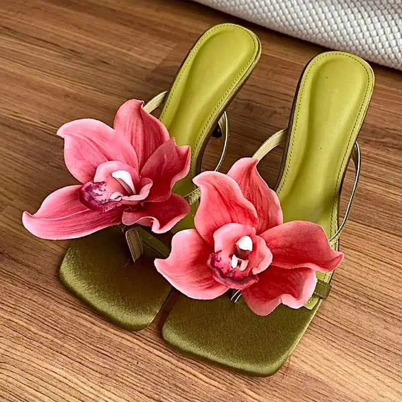 Aiertu - Rubber Flip Flops Low Shoes Big Size Flower Slippers Heels On A Wedge Square Toe Slides Hawaiian High Rome Floral PU Scandals Fa Aiertu