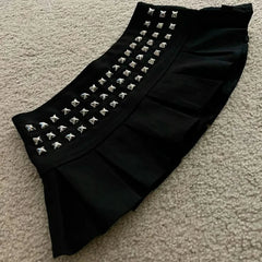 Aiertu - Y2K New Gothic Punk Studded Mini Skirt Harajuku Sexy Ultra Short Black Rivet Pleated Skirt Hot Girl Kawaii Skirt Womens Clothing Aiertu