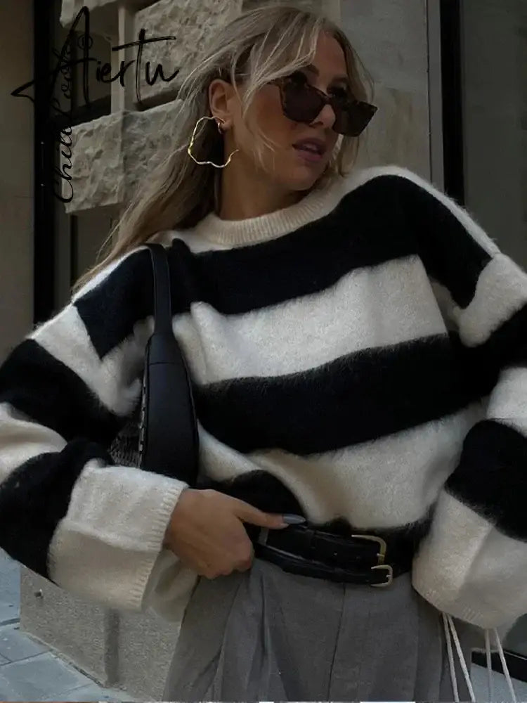 Aiertu Casual Knitted Sweater For Women 2024 Spring Autumn Long Sleeve O-neck All-match Pullover Female Fashion Streetwear Sweaters Aiertu