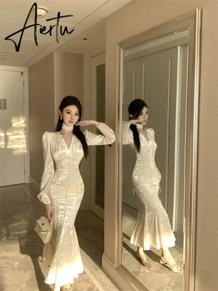 Aiertu Elegant Luxury Midi Dresses for Women Spring Fashion Vintage Evening Party Slim Sexy V-neck Fishtail Dress Female Clothing Robe Aiertu
