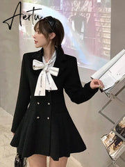 Aiertu French style restoring ancient ways ribbon bow blouse female temperament of early spring new white shirt long sleeve lace tops Aiertu