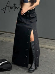 Aiertu Gothic Pockets Rivet Split Skirt Dark Solid Mid-Waisted A-Line Maxi Skirts Women Autumn Winter Fashion Streetwear Aiertu