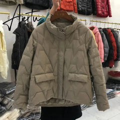 Aiertu Janveny Ultra Light Down Jacket Women Winter Stand Collar Feather Puffer Coat 90% White Duck Down Parkas Solid Color Outerwear Aiertu