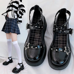 Aiertu Japanese Lolita Shoes Star Buckle Strap Mary Janes Women Cross-tied Platform Shoe Patent Leather Girls Rivet Casual Shoes Aiertu