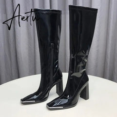 Aiertu Kendall style Women motorcyle boots Fashion Square toe Knee high boots Autumn Winter Warm patent leather High heels boots shoes Aiertu