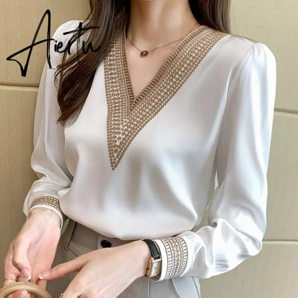 Aiertu Long Sleeve White Blouse Tops Blouse Women Blusas Mujer De Moda Embroidery V-Neck Chiffon Blouse Shirt Women Blouses E226 Aiertu
