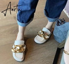 Aiertu New Brand Women Slipper Fashion Chain Decor Round Toe Flats Mules Lazy Loafer Women Outdoor Slides Slip On Sandal Aiertu
