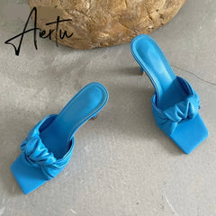 Aiertu New Design Pleated PU Leather Ladies Slippers Fashion Square Toe Sandals Women Leisure Sliders Shoes Low Thin High Heels Aiertu
