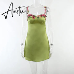 Aiertu Sexy Floral Embroidery Slip Dress Women Female Mini Dresses 2023 Spring Sexy Slim Chic Beach Style Lady Aiertu