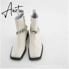 Aiertu Shoes For Women Autumn Winter Fashion Show All-match White/Black Metal Chain Decoration Martin Chelsea Boots Thick-soled Ca Aiertu