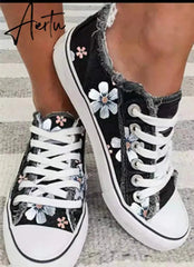 Aiertu Shoes Women Low Top Canvas Shoes Retro Single Shoes Ladies Denim Fabric Lace Up Casual Shoes Female Sneakers Size 43 Aiertu