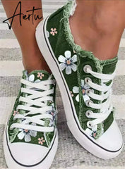 Aiertu Shoes Women Low Top Canvas Shoes Retro Single Shoes Ladies Denim Fabric Lace Up Casual Shoes Female Sneakers Size 43 Aiertu