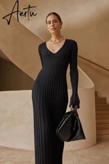 Aiertu Solid Elegant Pleated Knitted Long Dress For Women Autumn Long Sleeve Slim V Neck Midi Dress Female Chic Ribbed Maxi Robe Aiertu