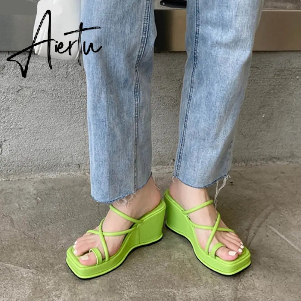Aiertu Summer New Fashion Women Wedges Slippers Sexy Flip Flop Sandals High Quality Ladies Outdoor Platform Slides Aiertu