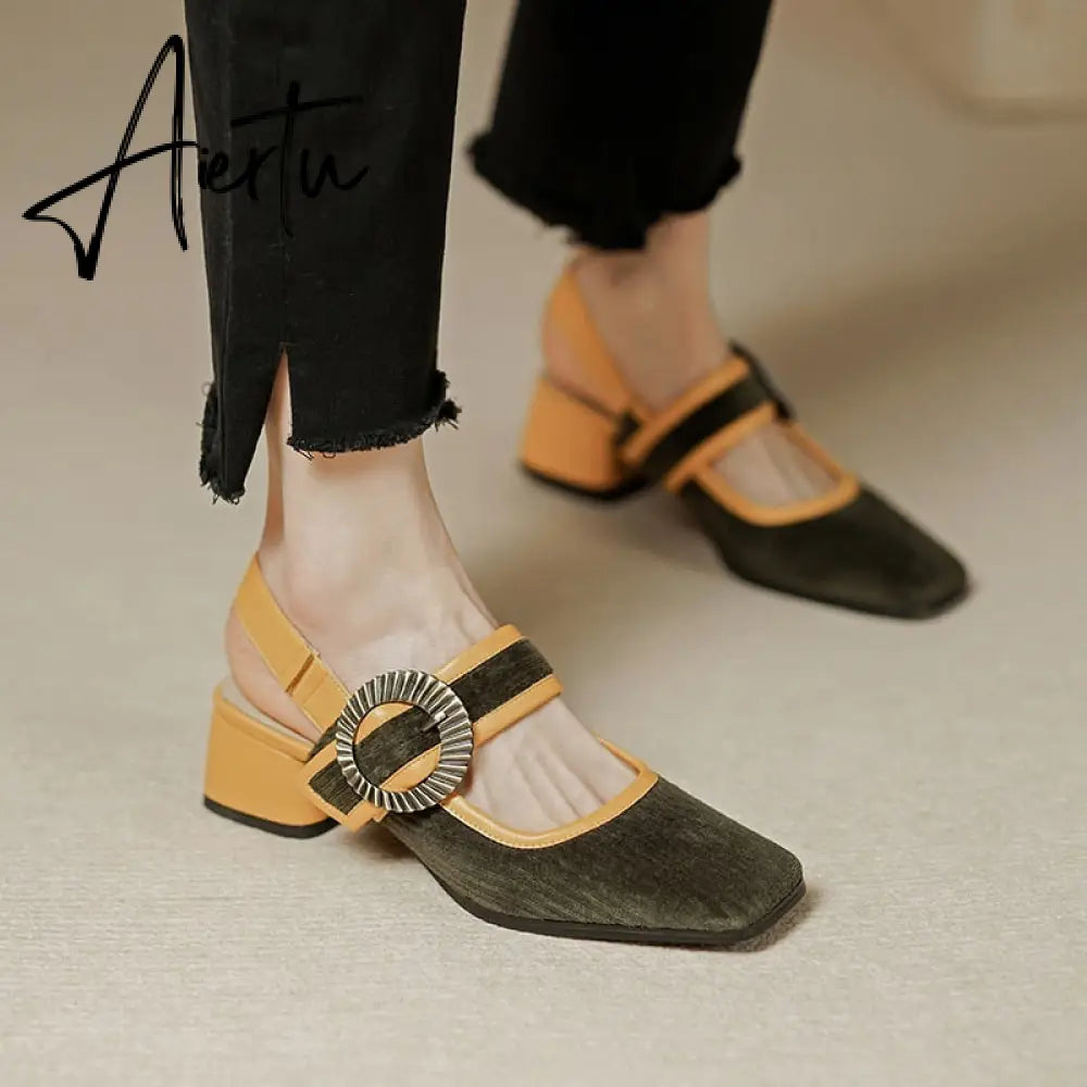 Aiertu summer women sandals natural leather22-24.5cm Corduroy fabric upper Sexy retro comfortable back empty shoes Buckle Mary Jane Aiertu