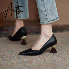 Aiertu Vintage Bride Heels Shoes Woman Heels Spring Genuine Leather High Heels Pumps for Women Party Basic Women Shoes Shoes Women Aiertu