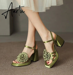 Aiertu Woman Shoes New Summer Fashion Chunky High Heels Platform Black Green Sweet Flower Dress Party Female Sandals Aiertu