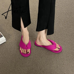 Aiertu Women's Flip Flops Candy Color Pleated Fashion Shoes New Wild Outdoor Flat Slippers for Women Casual Home Summer Slides Тапочки Aiertu