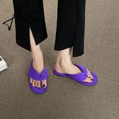 Aiertu Women's Flip Flops Candy Color Pleated Fashion Shoes New Wild Outdoor Flat Slippers for Women Casual Home Summer Slides Тапочки Aiertu